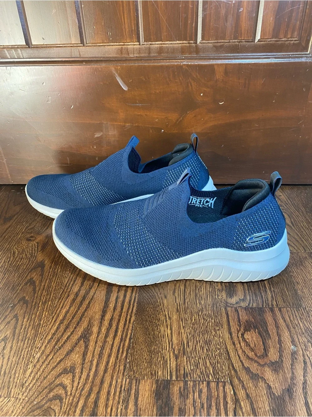 Skechers Men’s Size 13 Navy Blue Slip-Ons Air Cooled Memory Foam
